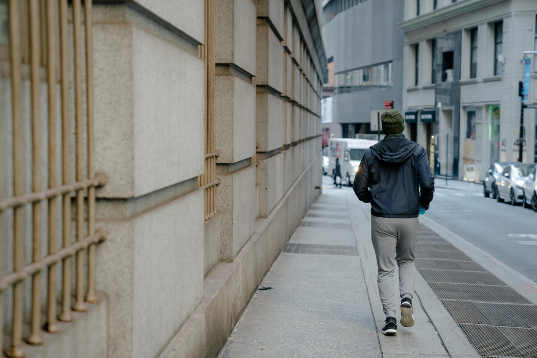 Fleece Pants vs Joggers: What’s Warmer for Canadian Winters?